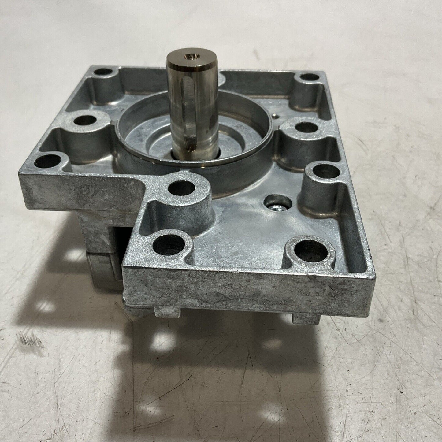 MACRON  PASS-11237400  DRIVE PULLEY ASSEMBLY  U3S