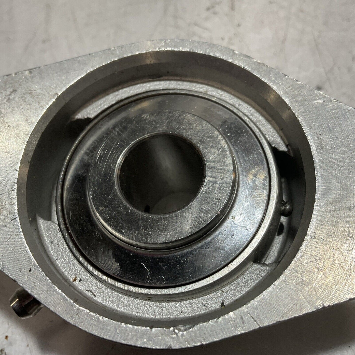 IPTCI  SFL204  FLANGE  BEARINGS  RM6
