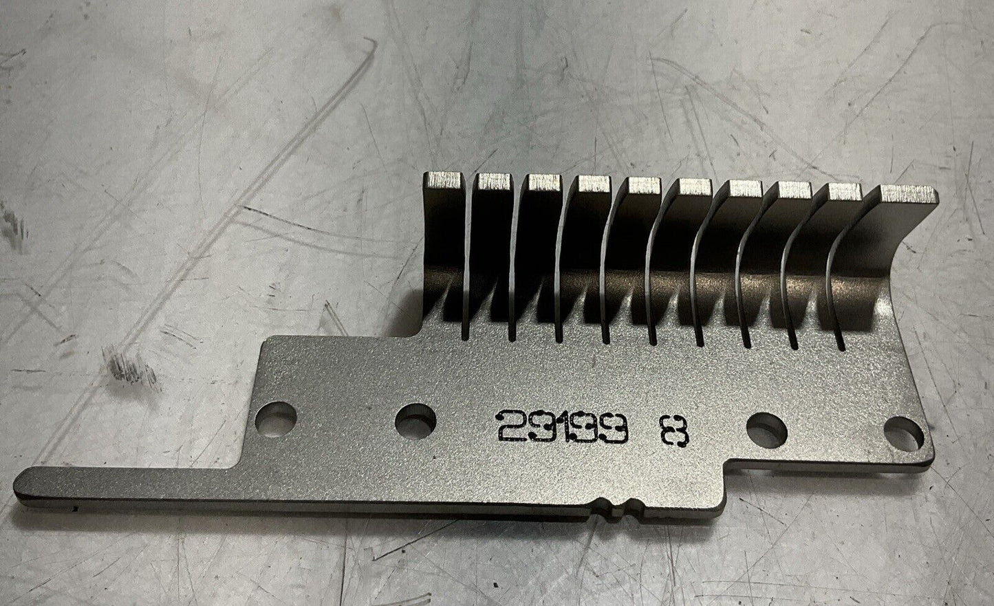 GRASSELLI   29199-8 BLADE  HANGER INTERIOR  LOT OF  9 RM6