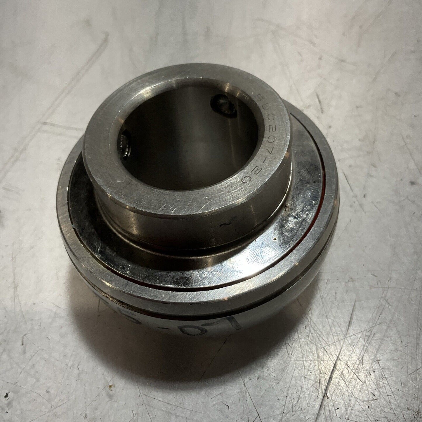 IPTCI  SUC207-20  STAINLESS  STEEL INSERT BALL BEARINGS  RM6