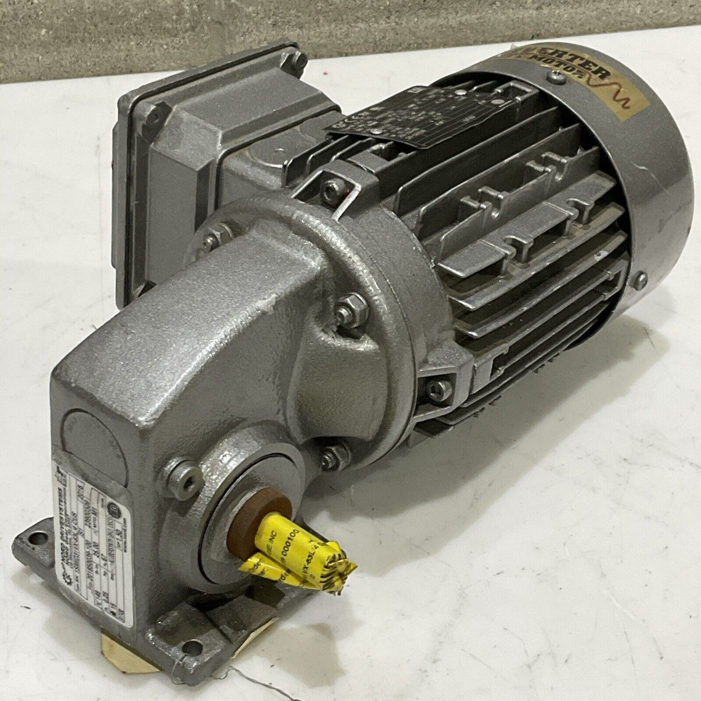 NORD SK 63L/4 CUS 201850039-100 GEARBOX MOTOR .25 HP 1680 RPM 60HZ 230/460V C2H