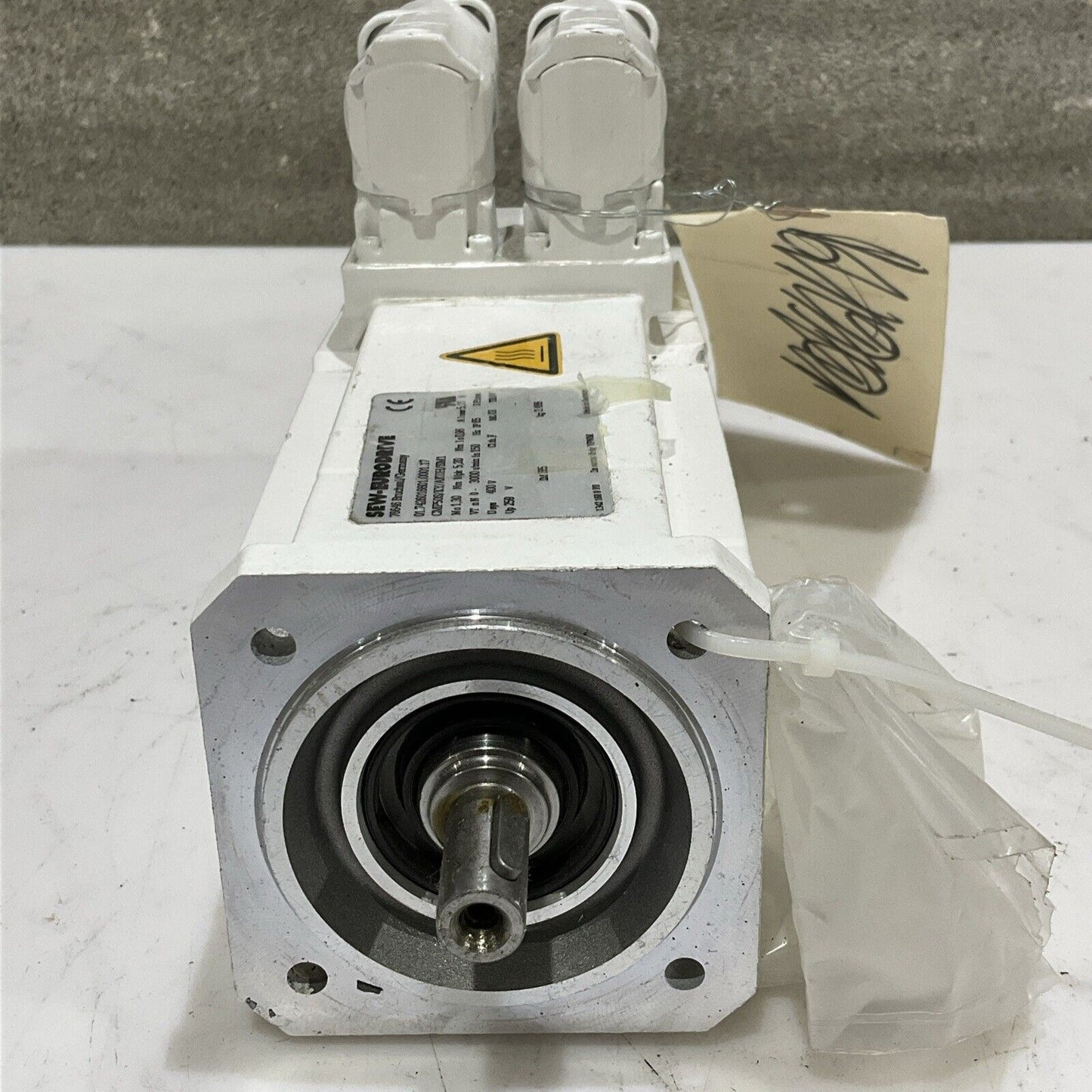 SEW-EURODRIVE 01.7426016601.0001.17 CMP50S/KY/AK0H/SM1 SERVO GEAR MOTOR C2H