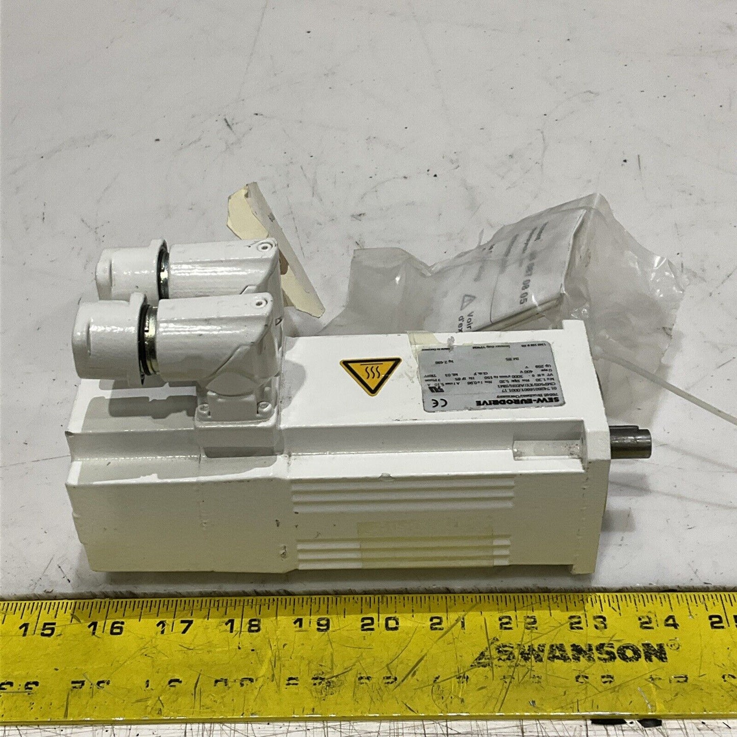 SEW-EURODRIVE 01.7426016601.0001.17 CMP50S/KY/AK0H/SM1 SERVO GEAR MOTOR C2H