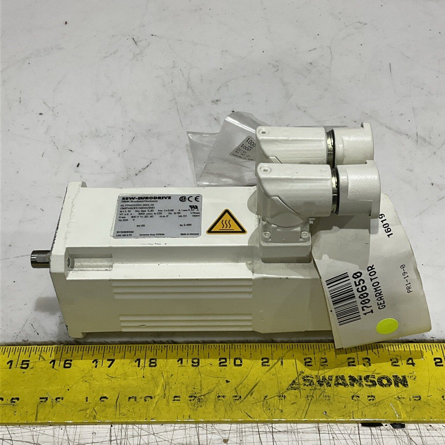 SEW-EURODRIVE CMP50S/KY/AK0H/SM1 05.7754333701.0001.19 SERVO MOTOR 3000RPM C2H