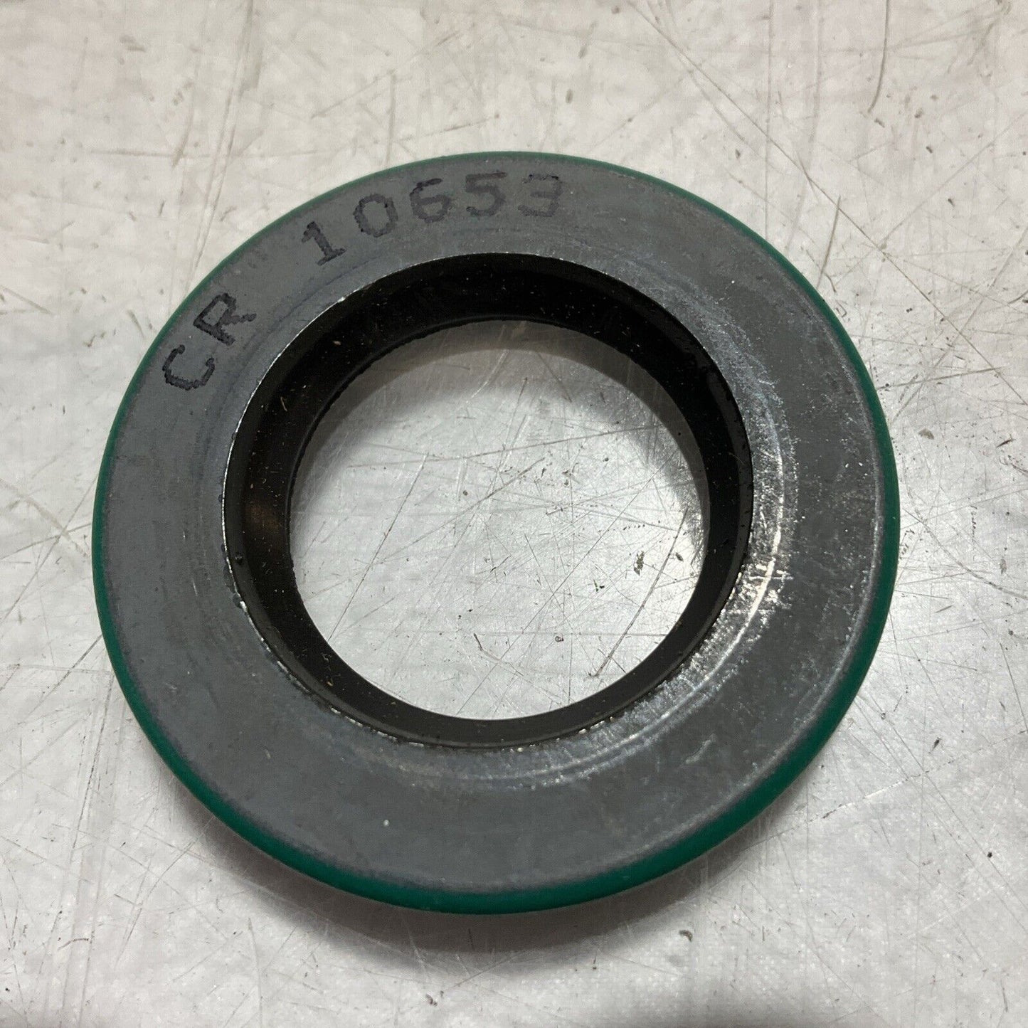 SKF  10653  RADIAL SHAFT  OIL  SEAL  LOT OF 6  U3S