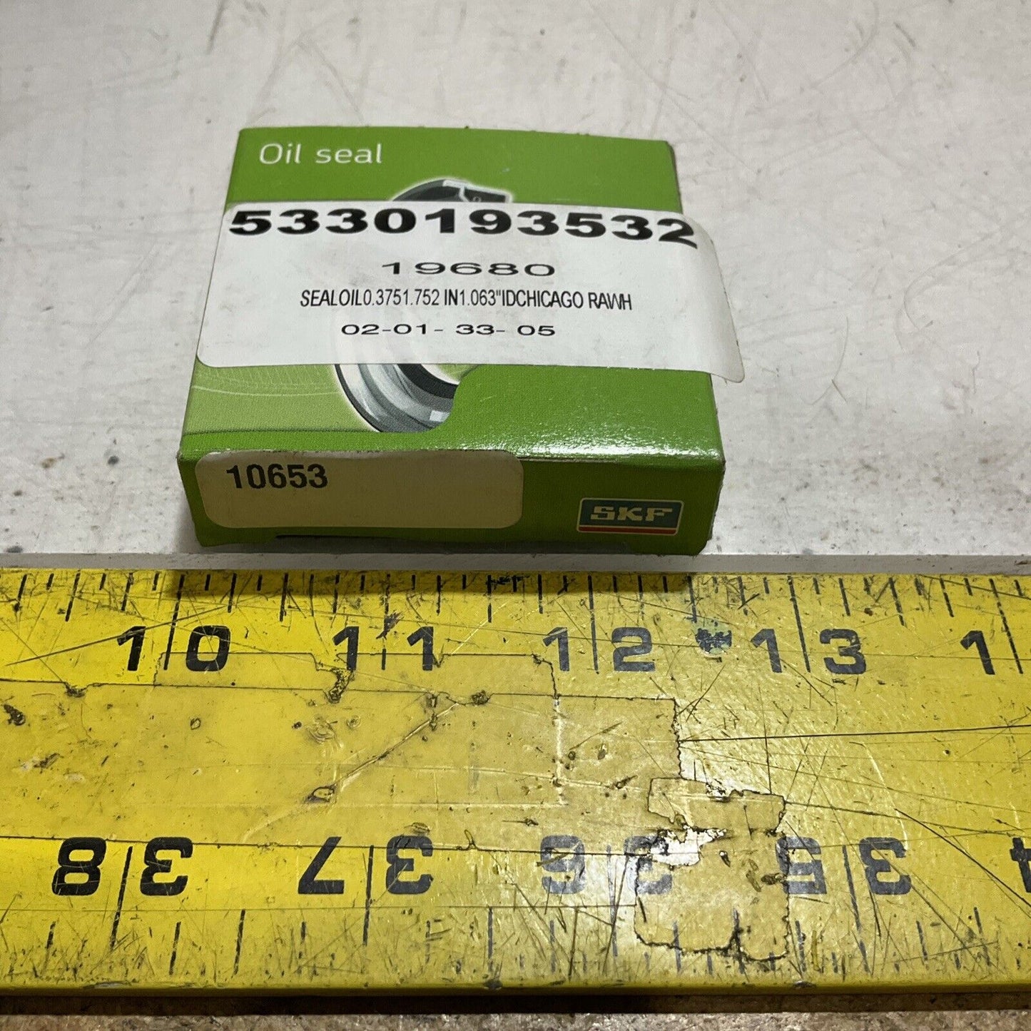 SKF  10653  RADIAL SHAFT  OIL  SEAL  LOT OF 6  U3S