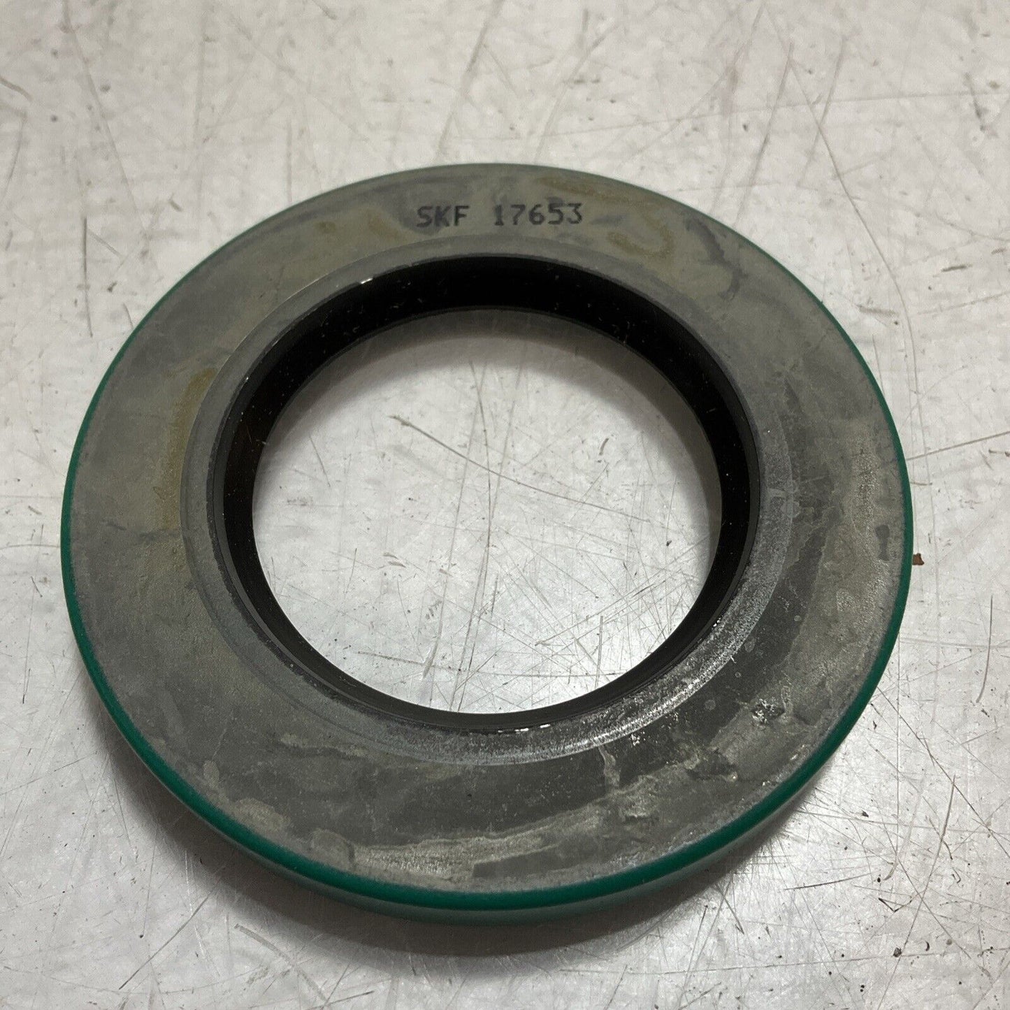 SKF  17653  RADIAL  SHAFT OIL SEAL  LOT OF 4 U3S