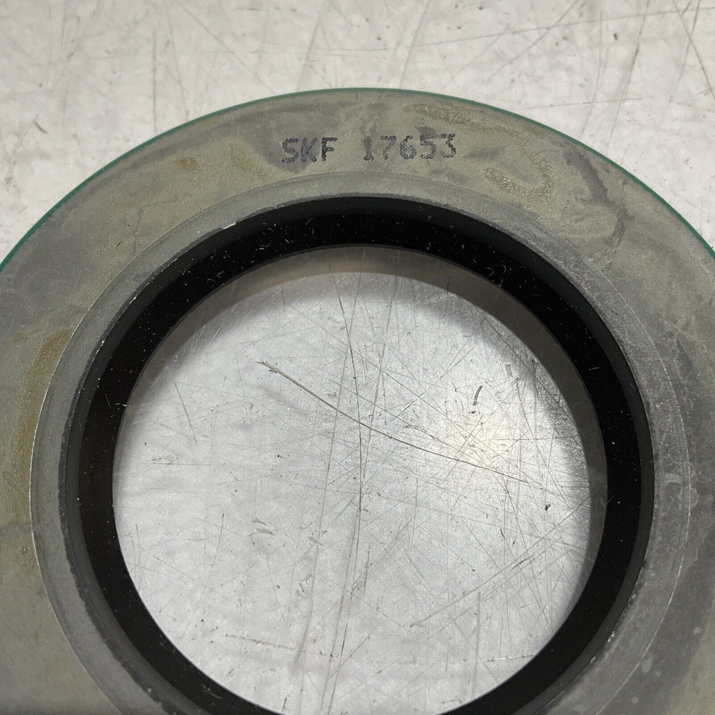 SKF  17653  RADIAL  SHAFT OIL SEAL  LOT OF 4 U3S