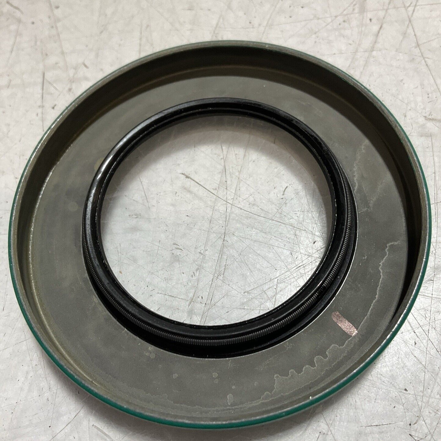 SKF  17653  RADIAL  SHAFT OIL SEAL  LOT OF 4 U3S