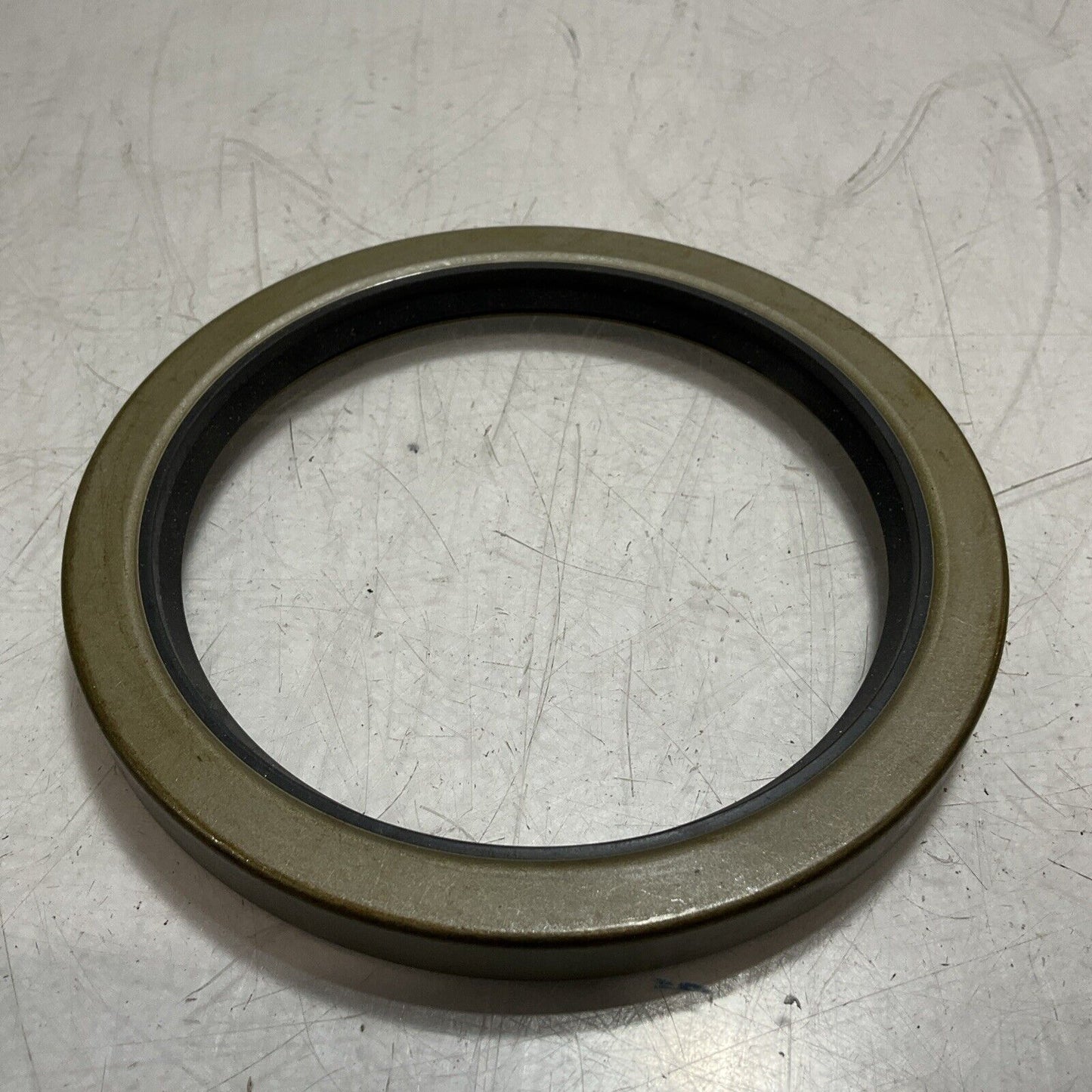 SKF  41761  RADIAL SHAFT  OIL  SEAL  LOT OF 2  U3S