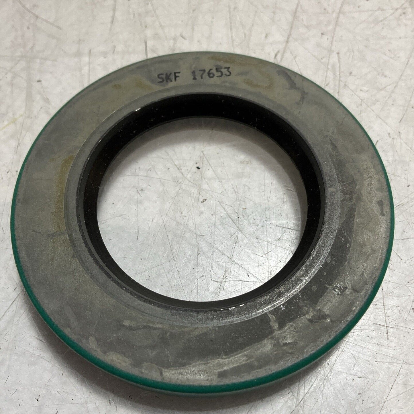 SKF  17653  RADIAL  SHAFT OIL SEAL  LOT OF 4 U3S