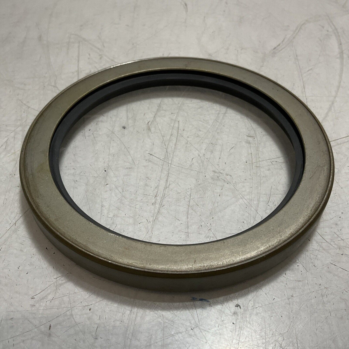 SKF  41761  RADIAL SHAFT  OIL  SEAL  LOT OF 2  U3S