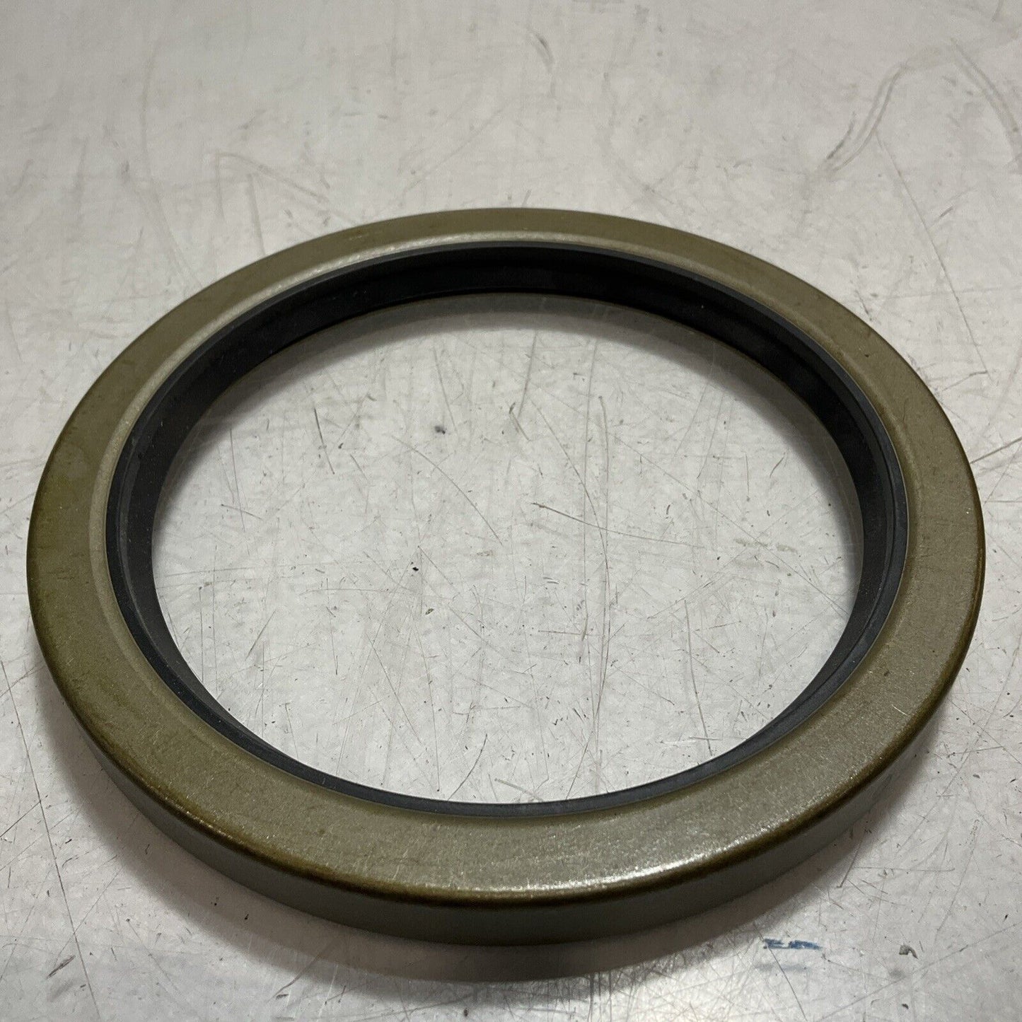 SKF  41761  RADIAL SHAFT  OIL  SEAL  LOT OF 2  U3S