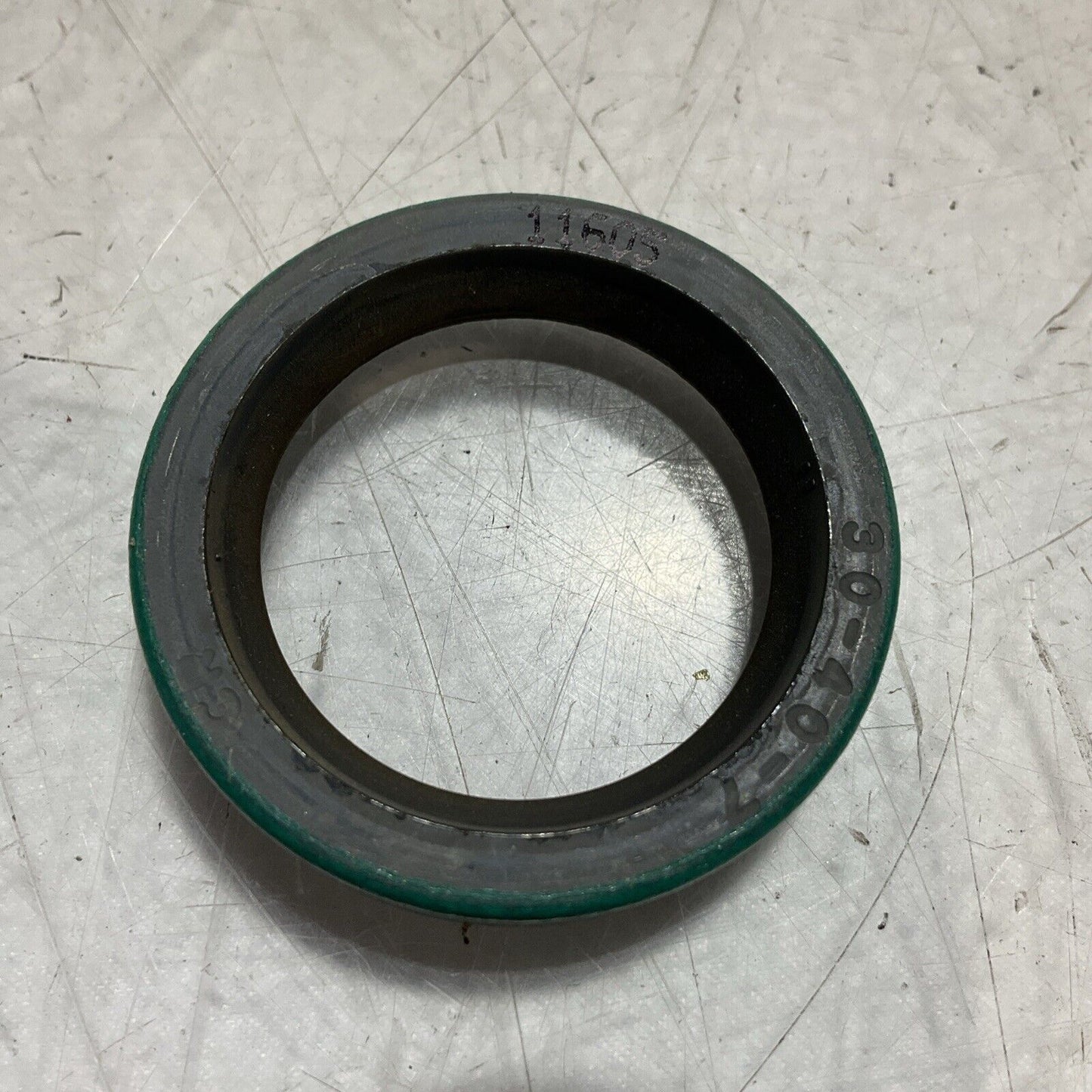 SKF  11605  RADIAL  SHAFT  OIL  SEAL  LOT OF 3 U3S