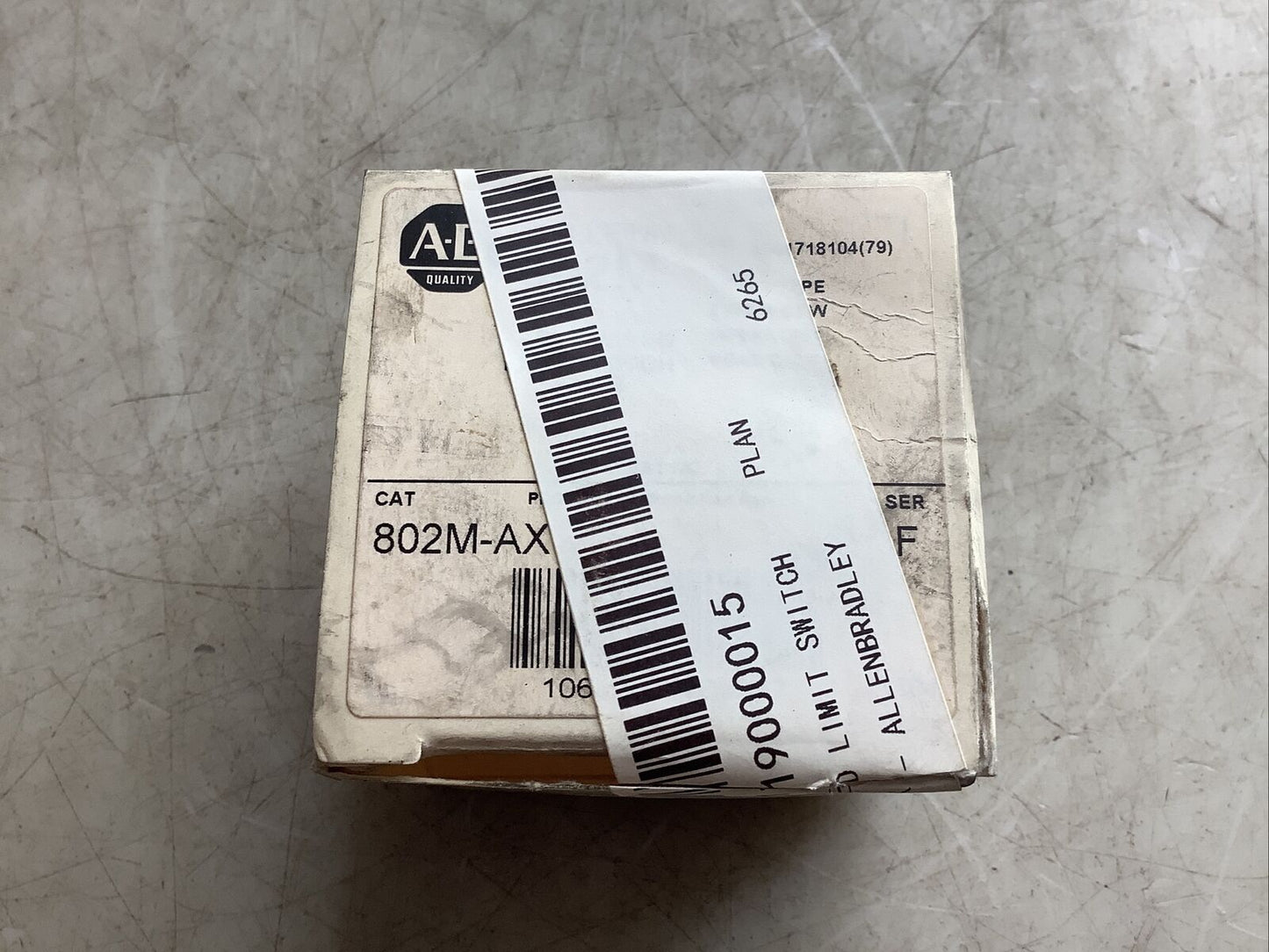 ALLEN BRADLEY 802M-AX LIMIT SWITCH 999