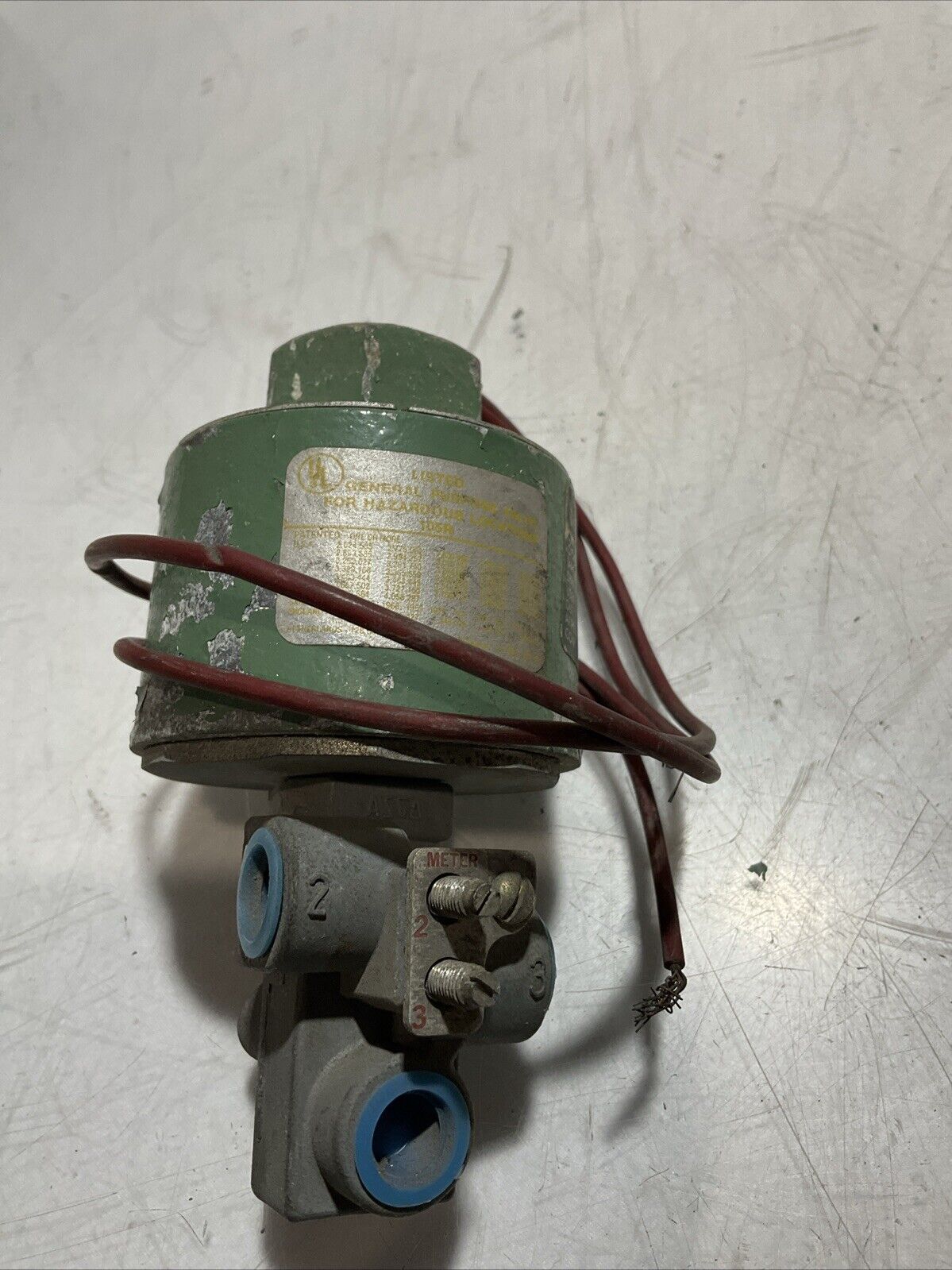 ASCO  8324-20  SOLENOID VALVE  120/60V  9W PIPE 1/4  U3S
