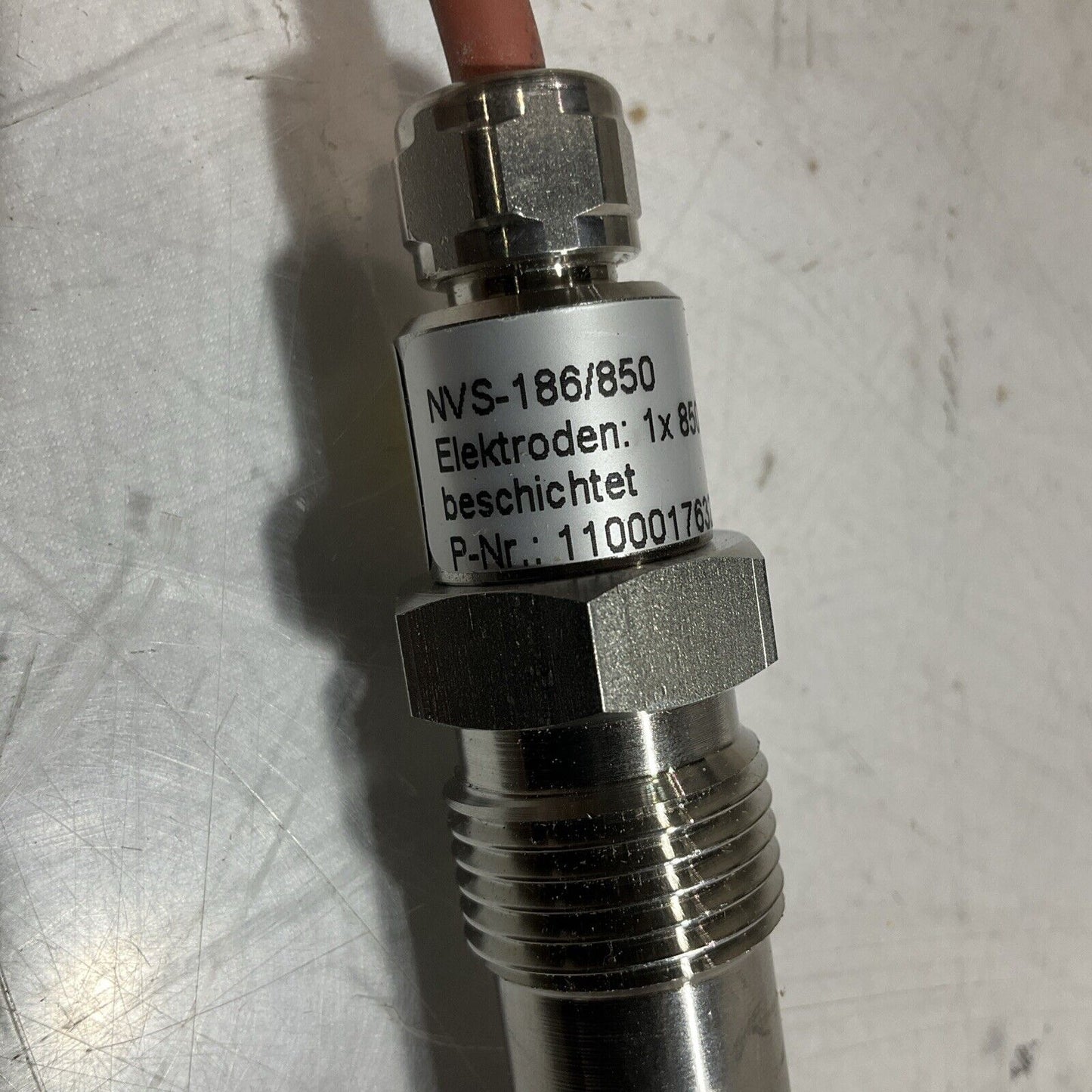 NEGELE NVS-186/850 110001763285 SWITCH  LEVEL SENSOR C2H