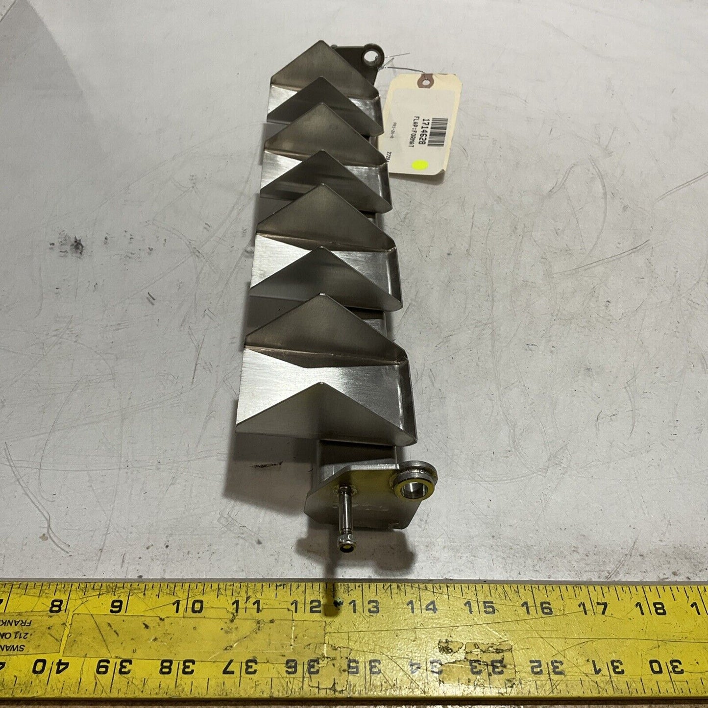 MULTIPOND  M2494G15  TIMING HOPPER  FLAT  FORMAT  LOT OF 2  C2H