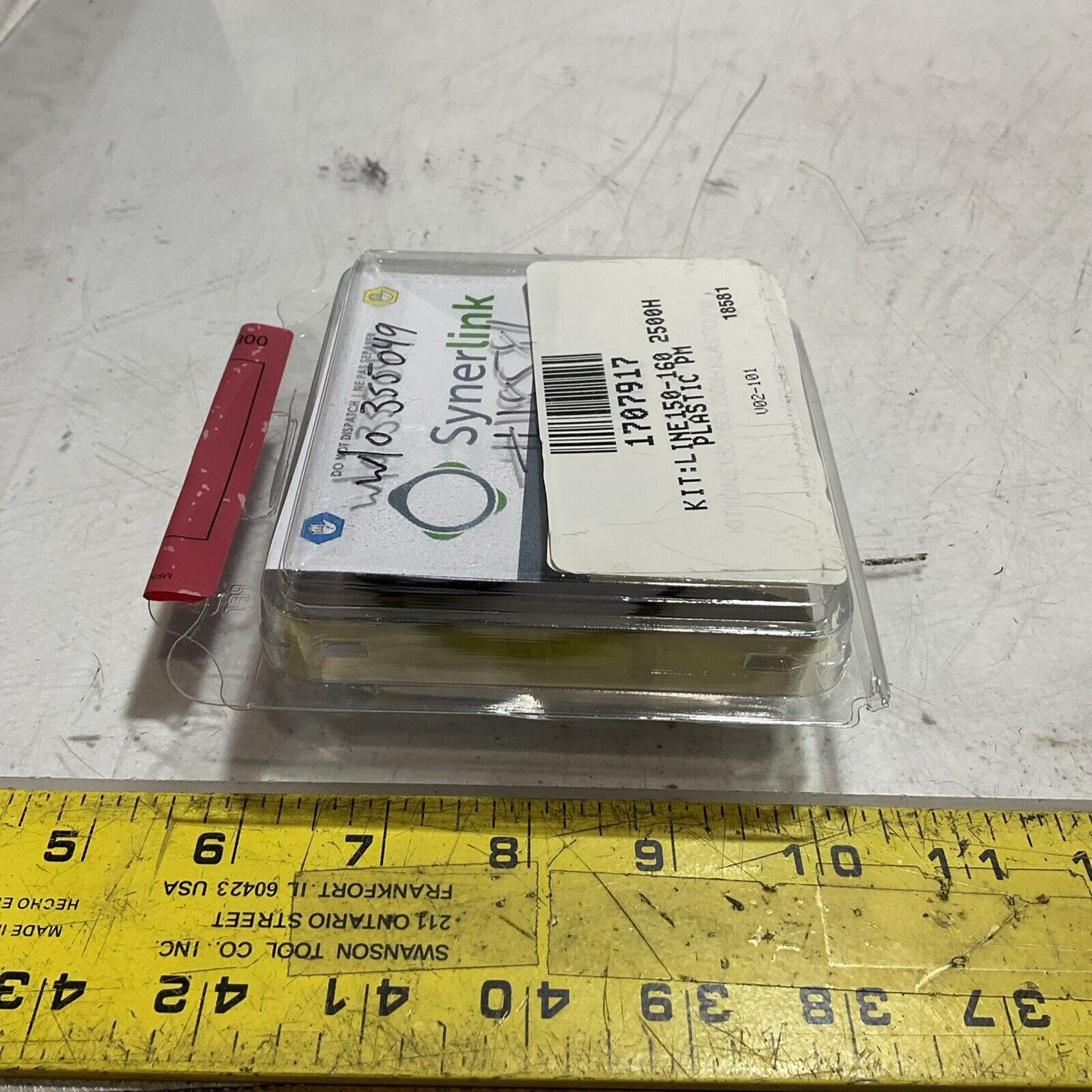 SYNERLINK  KIT00875-AA KIT OF GUIDING SEAL FOR PUNCH PLATE  COLUMNS LOT OF  2