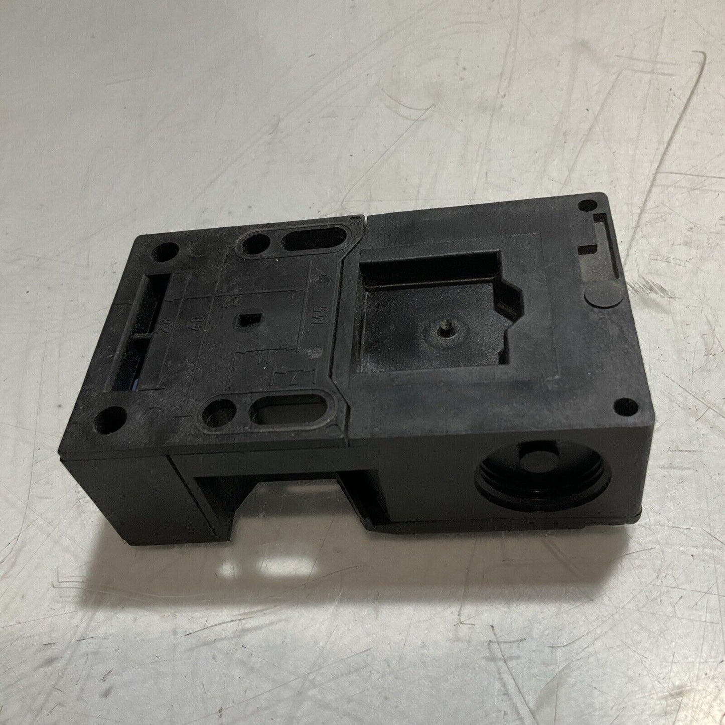 SCHMERSAL  AZ16-02ZVRK-M20  SAFETY LIMITS SWITCH  U3S