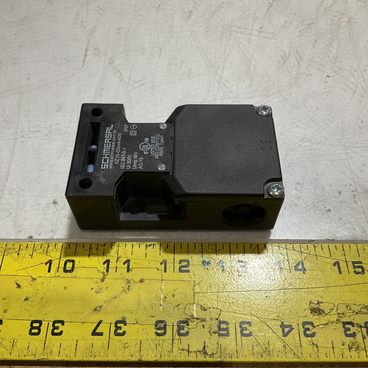 SCHMERSAL  AZ16-02ZVRK-M20  SAFETY LIMITS SWITCH  U3S