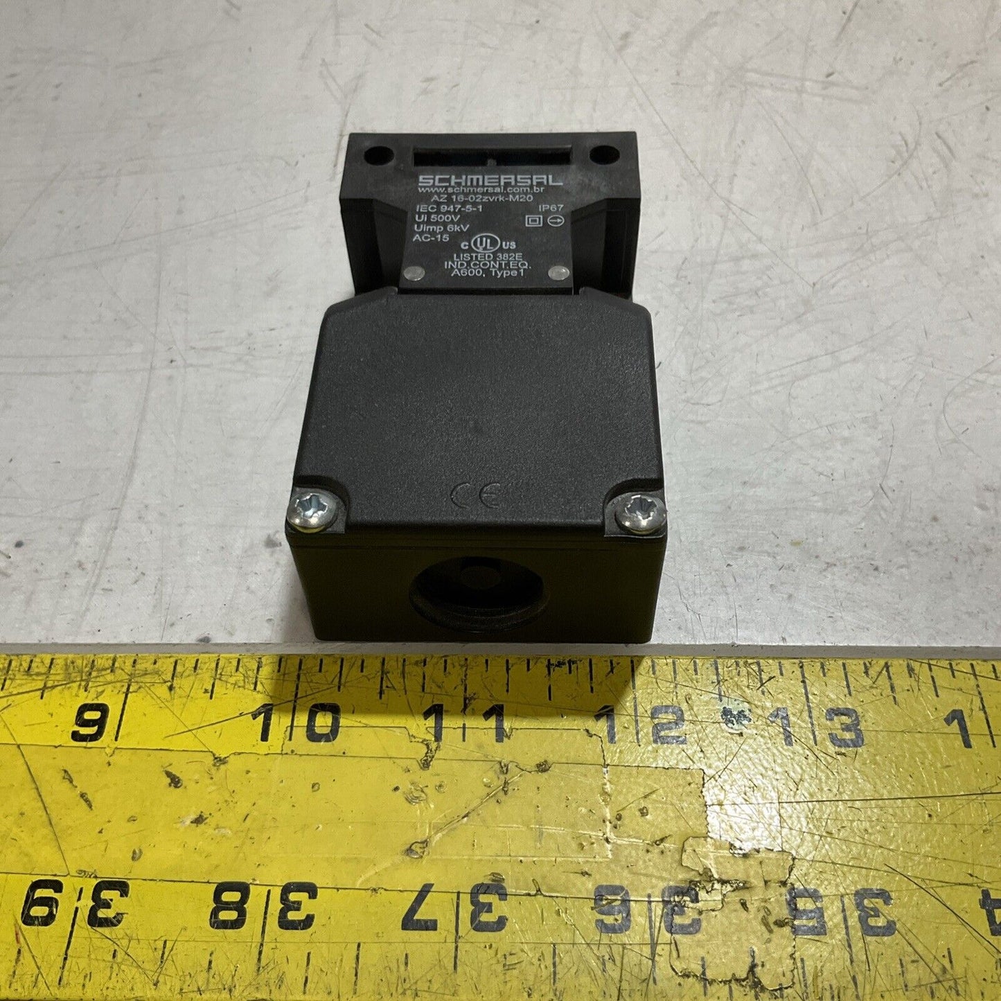 SCHMERSAL  AZ16-02ZVRK-M20  SAFETY LIMITS SWITCH  U3S