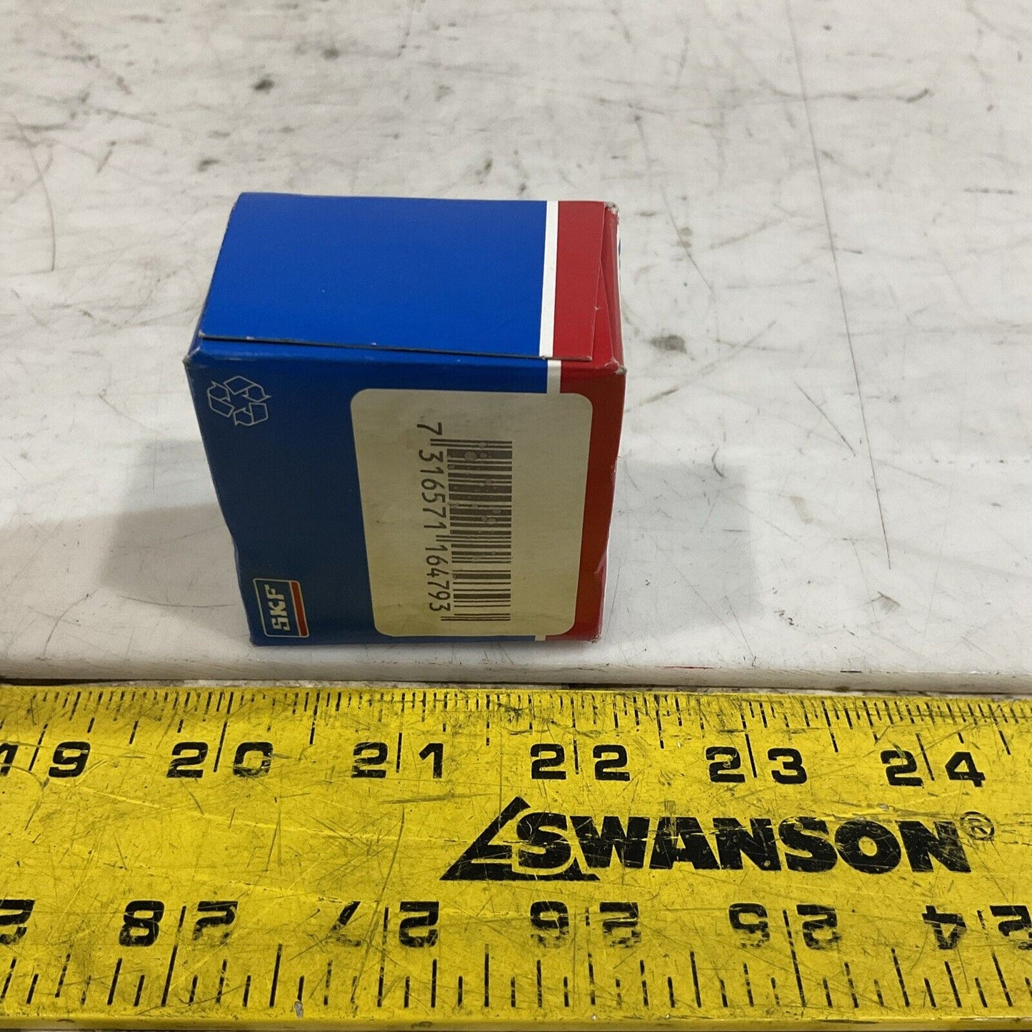 SKF  YAT203 INSERTS  BEARINGS  LOT  OF  5 U3S