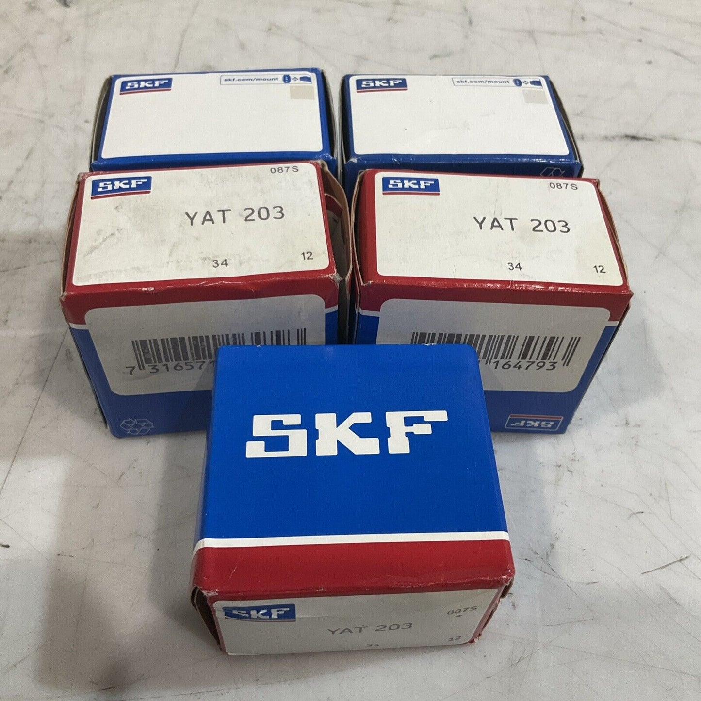 SKF  YAT203 INSERTS  BEARINGS  LOT  OF  5 U3S