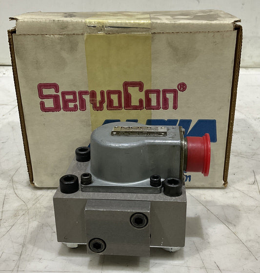 MOOG 76-185 M2021851 FLOW CONTROL HYDRAULIC SERVO VALVE 373