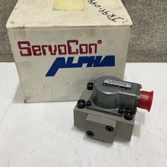MOOG 76-185 M2021851 FLOW CONTROL HYDRAULIC SERVO VALVE 373