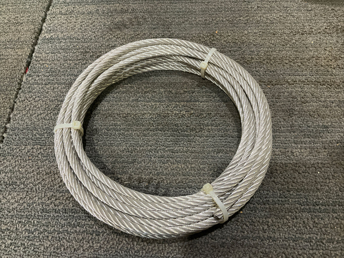 DAYTON 33RG84 304 STAINLESS STEEL CABLE 444 1/4" 25'