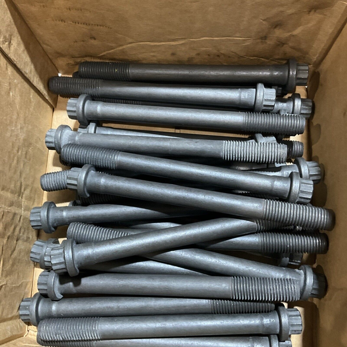 KAMAX  66999  M16X2.0X17512 PT FLG HD BOLT 1000PA YIELD P0 LOT OF  26  E3G