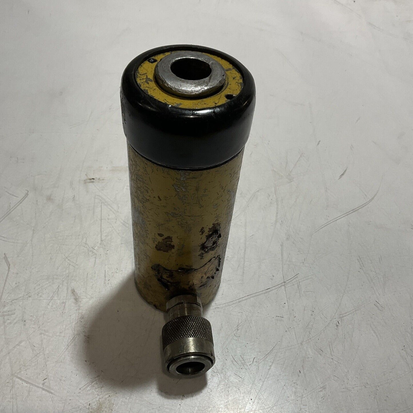 ENERPAC H123 HYDRAULIC CYLINDER 12 TON 3" 10000PSI