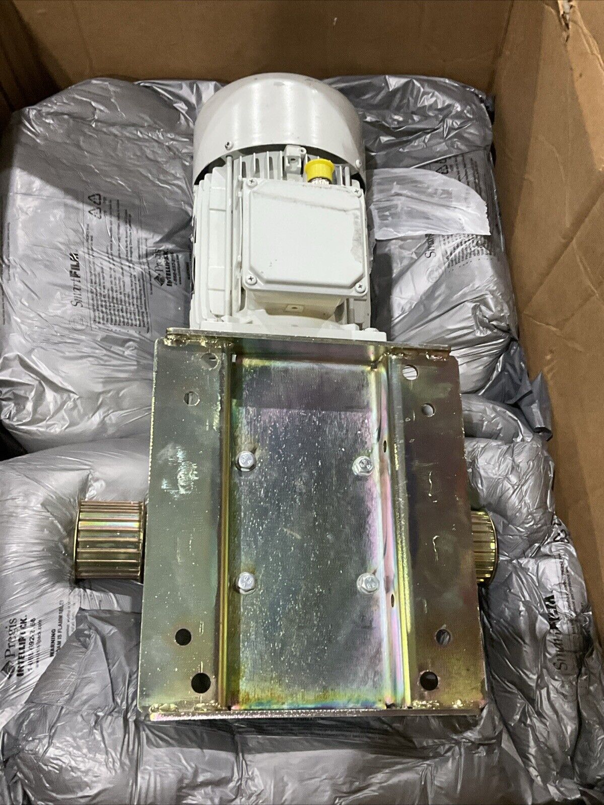 LENZE EN60034 GKR05-2M HAR 100C12 MDEMAXX 100-12 U GEARBOX MOTOR U3S