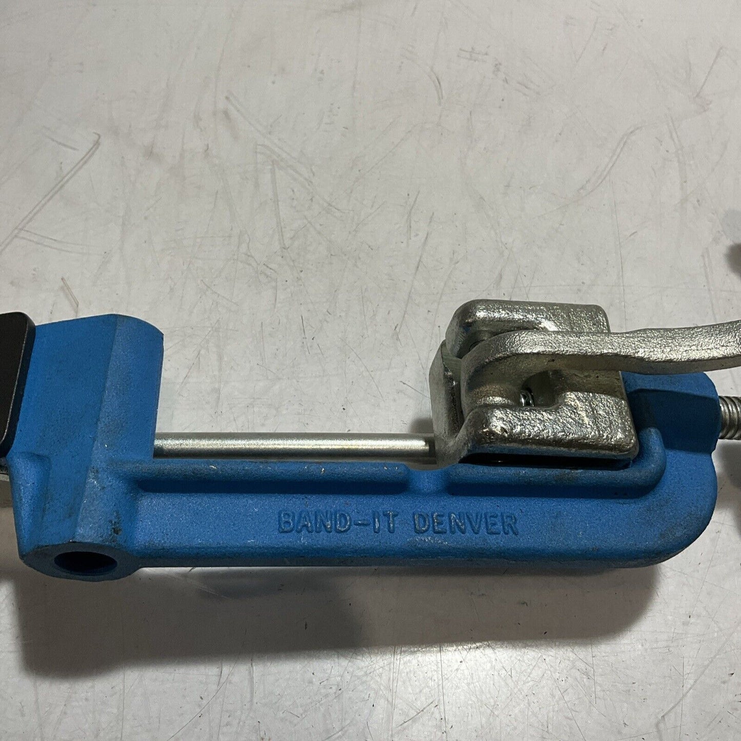 BAND-IT DENVER   STRAPPING  CLAMP  TOOL