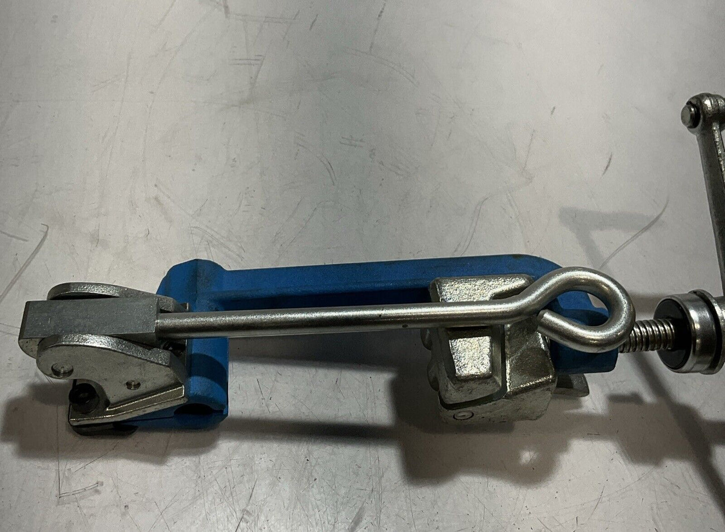 BAND-IT DENVER   STRAPPING  CLAMP  TOOL