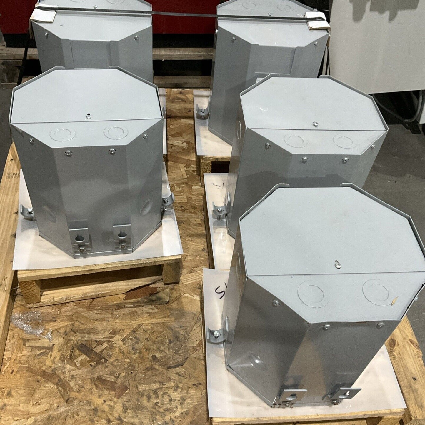 LARSON TRANSFORMER MT-ISX-FP-1P400V-7-5KVA-230V-N3R