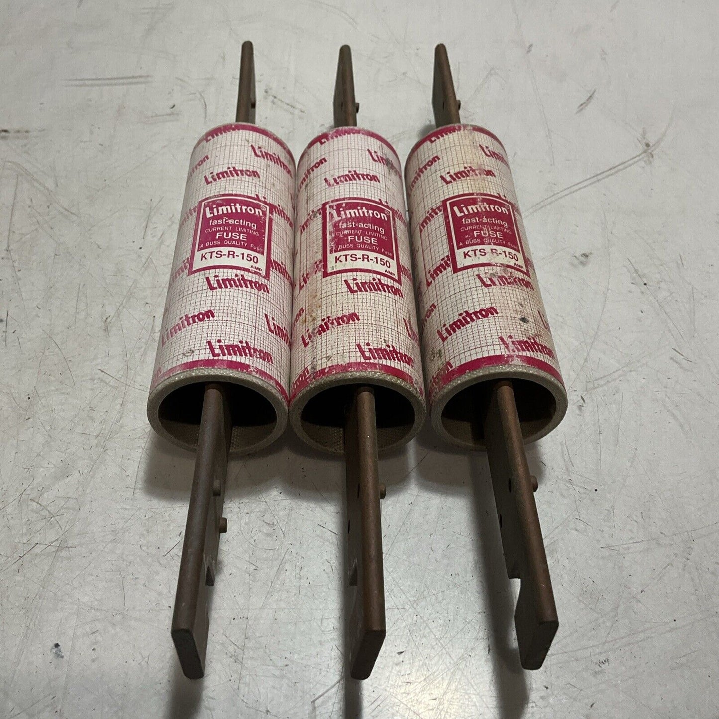 LIMITRON  KTS-R-150 FAST-ACTING  CURRENT LIMITING  FUSE LOT OF 3