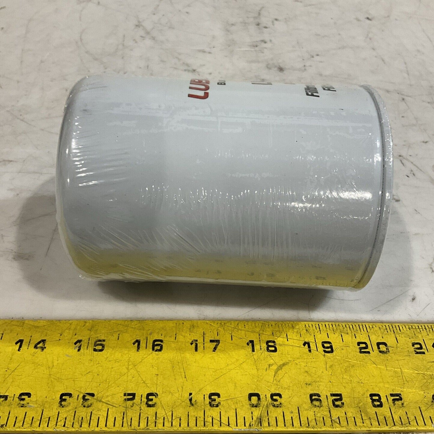 LUBER  FINER  LFW4685  COOLANT  FILTER  LOT OF  12 E3G