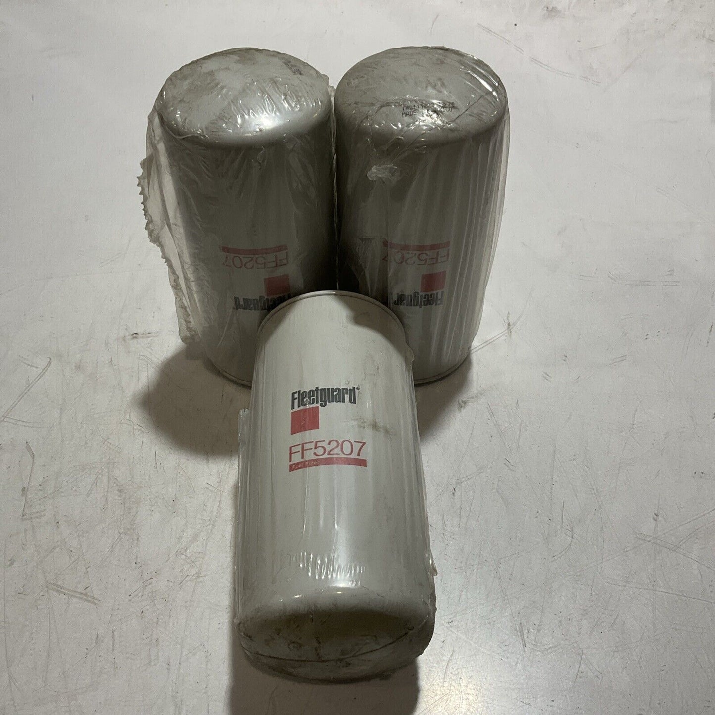 FLEETGUARD FF5207  FUEL FILTER  LOT OF 3  E3G