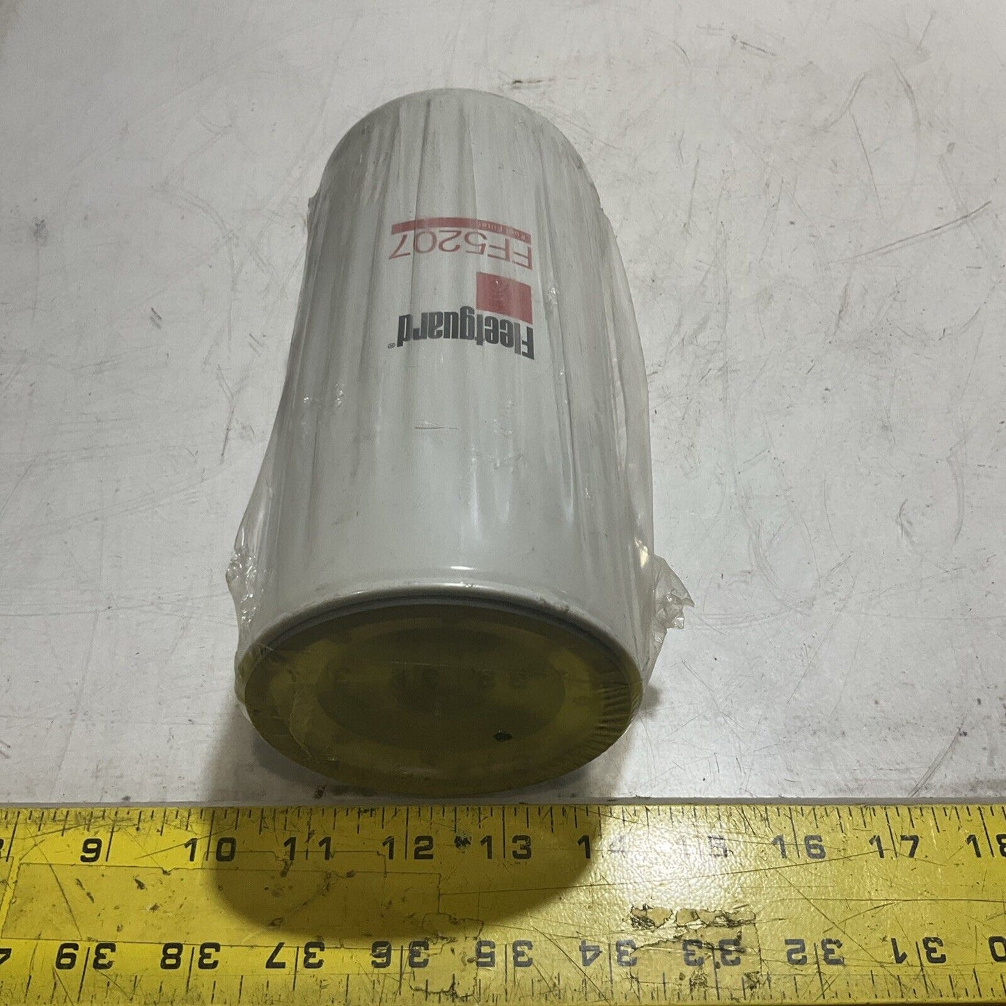 FLEETGUARD  FF5207  FUEL FILTER  LOT OF 4 E3G