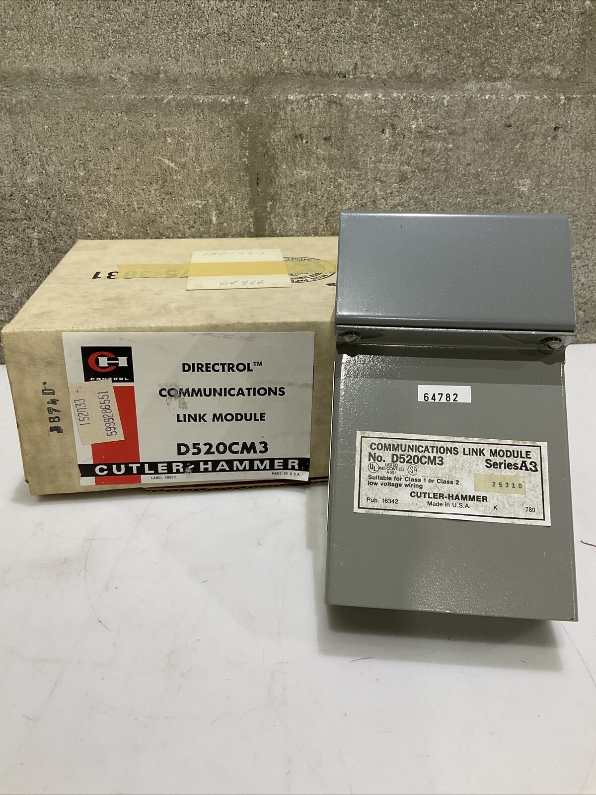 CULTER-HAMMER D520CM3 DIRECTROL MULTIPLEXER COMMUNICATIONS LINK MODULE A3 373