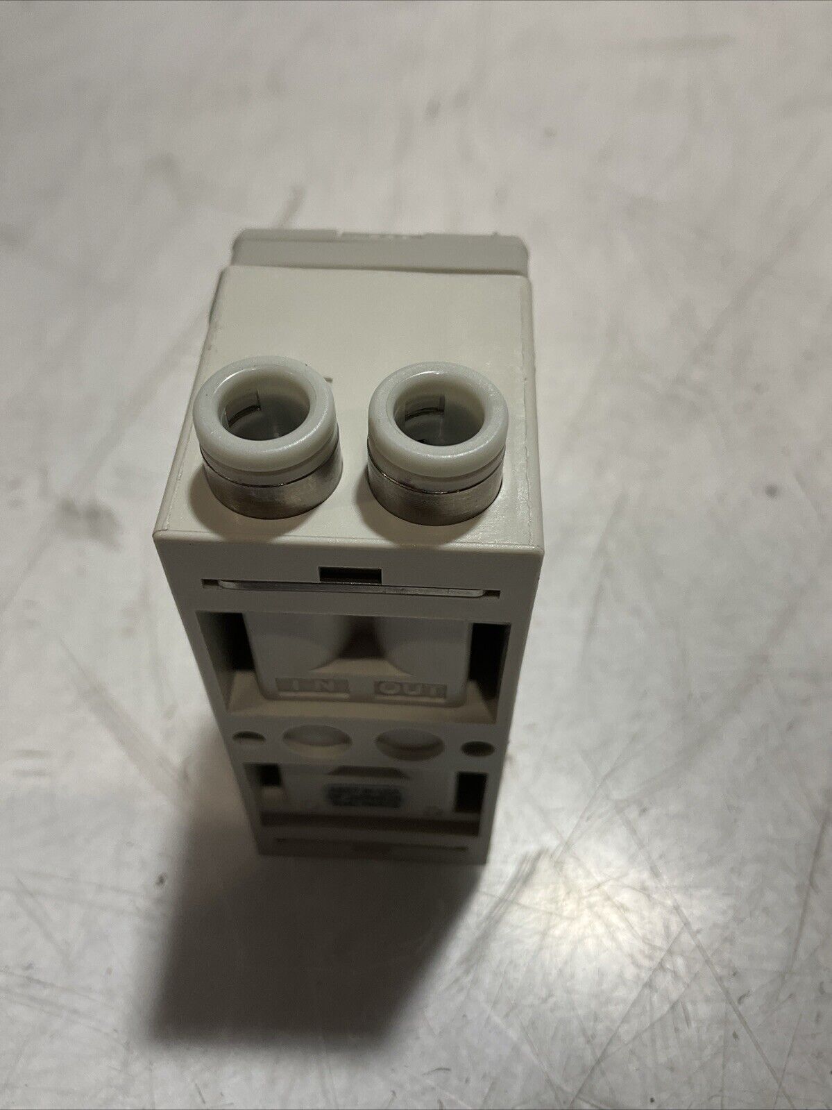 SMC  ARM10F2-08G-Z  AIR  MANIFOLD  REGULAR  U3S