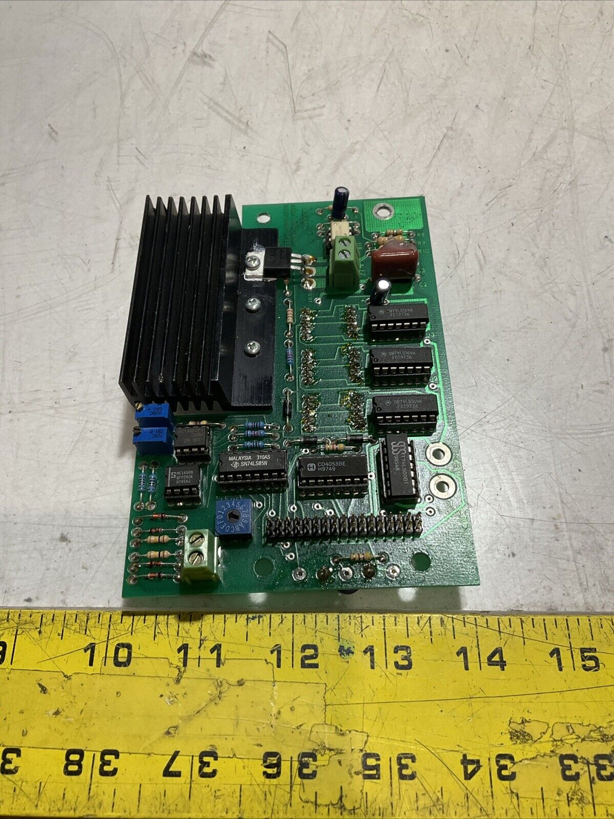 SIKAMA  INTERNATIONAL  8461 F8 TEMPERATURE  CARD  MULTI-ZONE  U3S