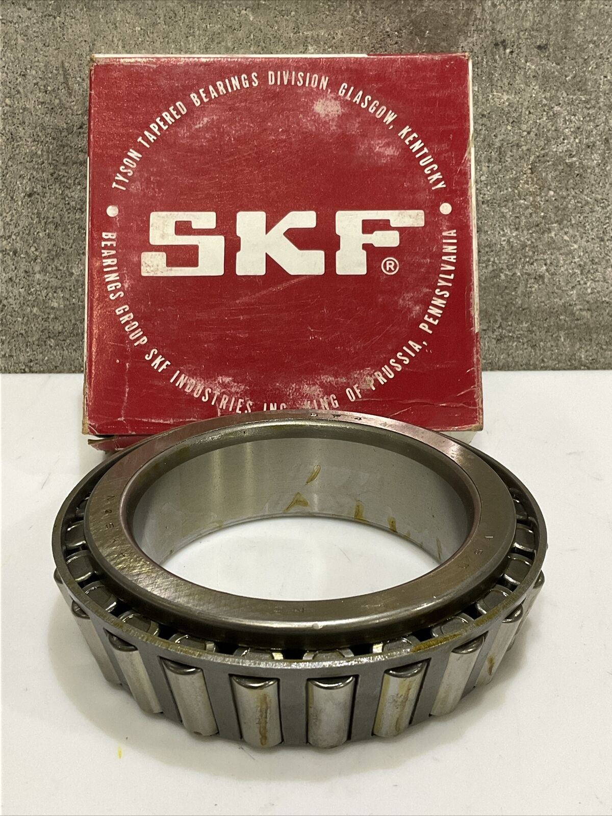 SKF 594 BF25 HA TAPERED ROLLER BEARING 373