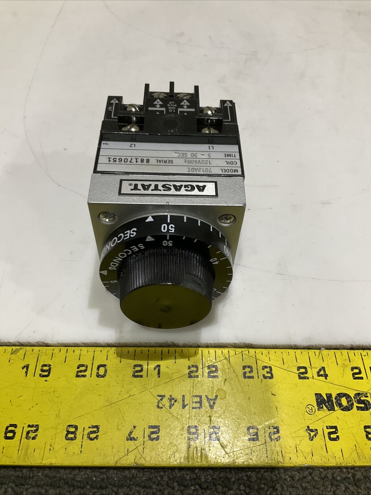 AGASTAT 7012ADT TIMING RELAY 120V 60 HZ 5-50 SEC  476