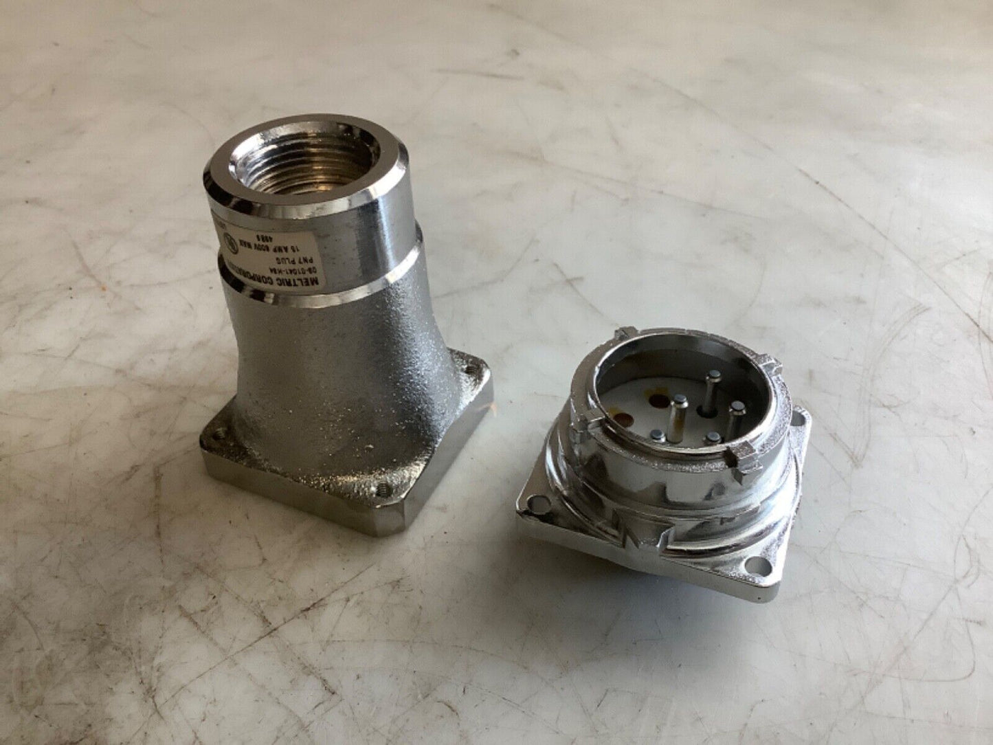 MELTRIC 09-01041-H34 PN7 PLUG 444