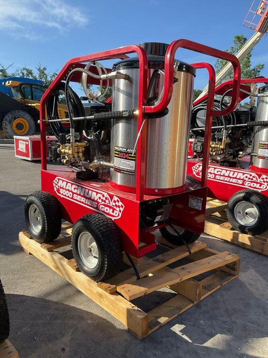 UNUSED 2024 MAGNUM 4000 SERIES GOLD HOT WATER PRESSURE WASHER,DIESEL GAS POWER,