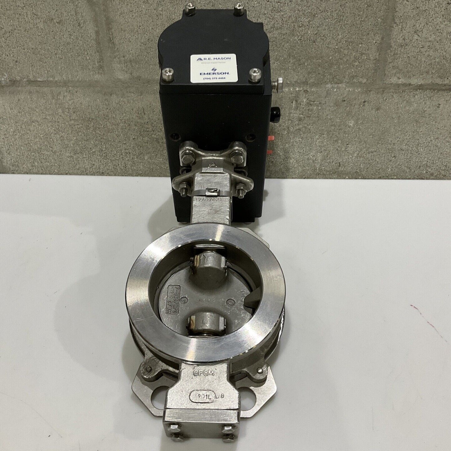 KEYSTONE K-LOK 36-37 4" BUTTERFLY VALVE 1000008573 / F98U-020 ACUTUATOR 678