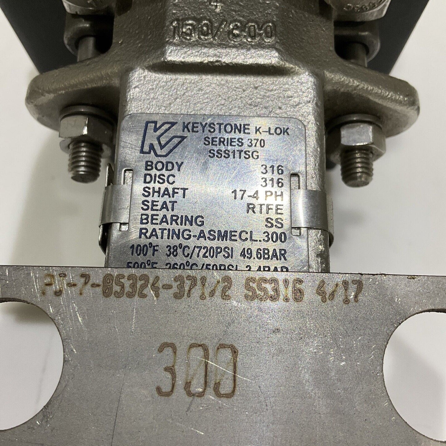 KEYSTONE K-LOK 36-37 4" BUTTERFLY VALVE 1000008573 / F98U-020 ACUTUATOR 678